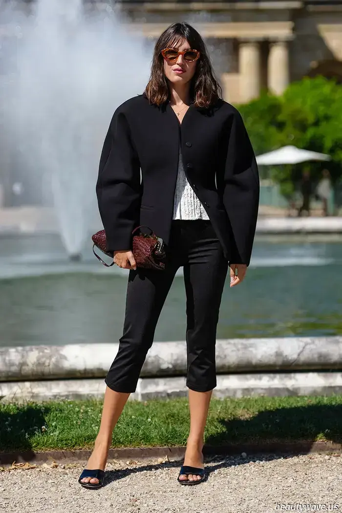 If you want to enhance your French style, this is the top pant trend to invest in, along with the shoes that pair perfectly with them.