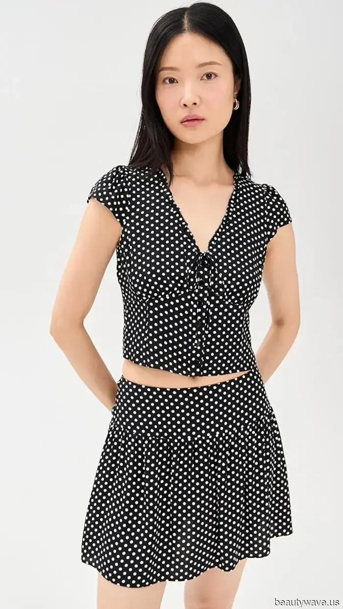 I'm Only Mentioning This Once: If You Don't Give This Trend a Shot Before Summer Wraps Up, You'll Regret It for the Whole Year.