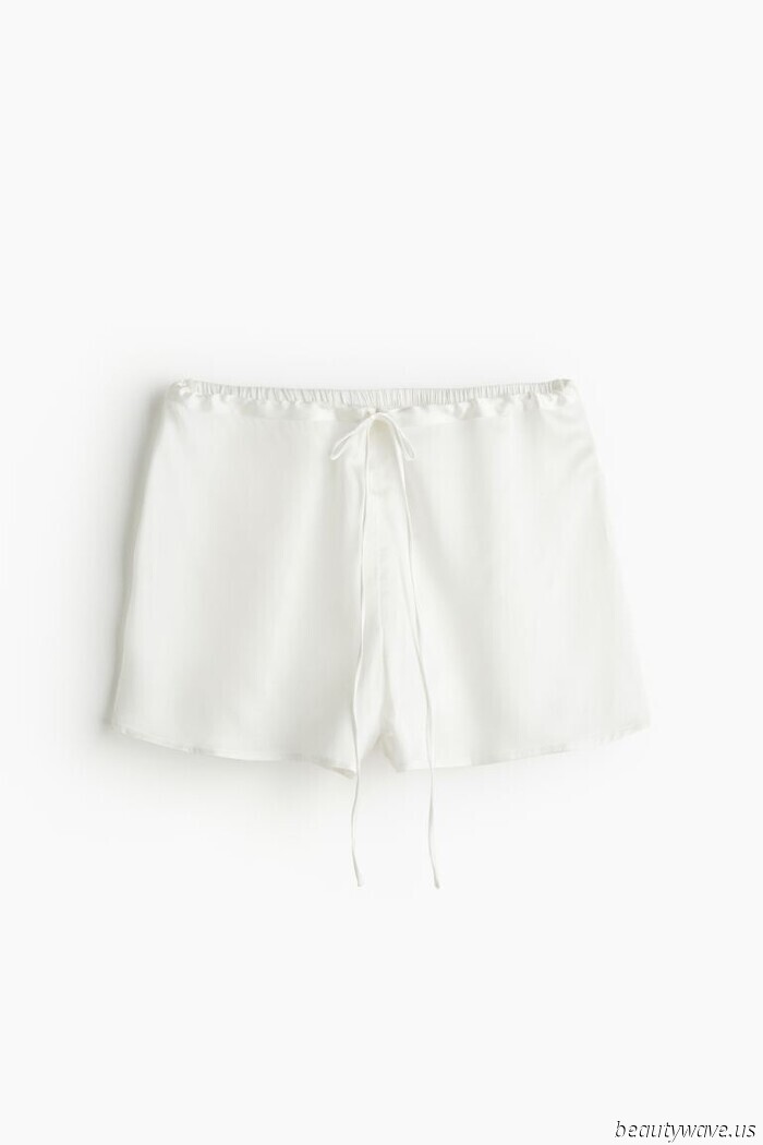 I never realized that shorts could appear this sophisticated until this new trend emerged.