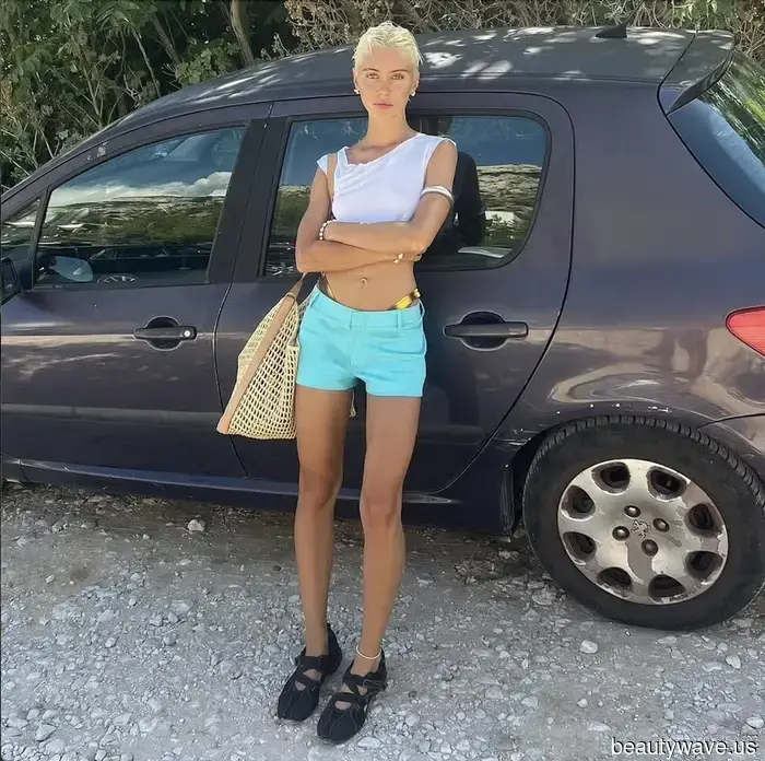 It's a fact: Fashion enthusiasts are trading in their loafers and ballet flats for this controversial sneaker trend.