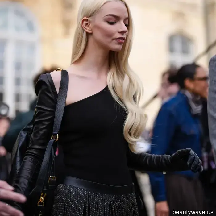 9 Bolsos Clásicos de Dior que la Gente de Moda, Reales y Celebridades Nunca Dejarán de Llevar