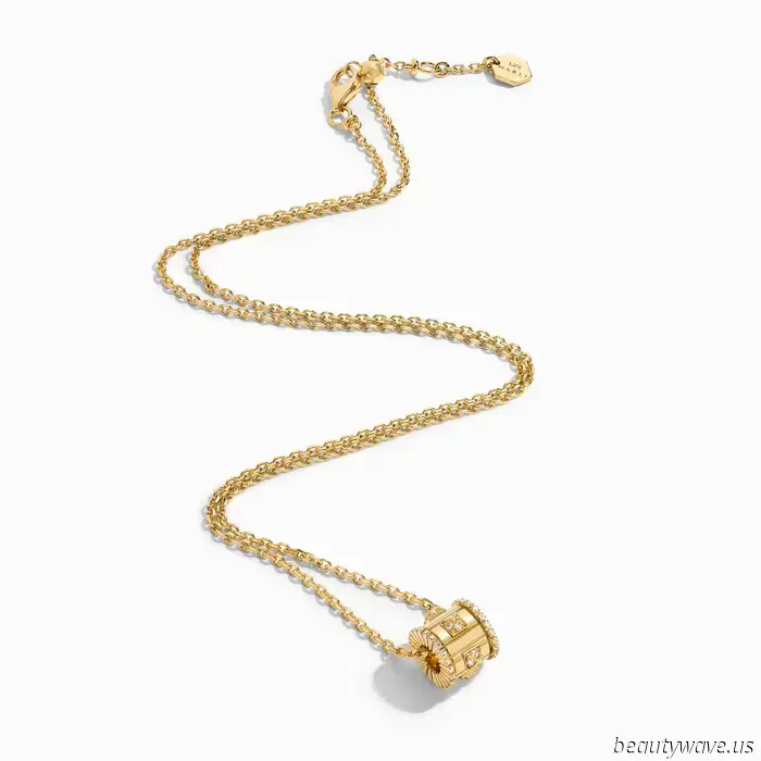 Looking to enhance your personal style? Check out this jewelry collection from MARLI New York.