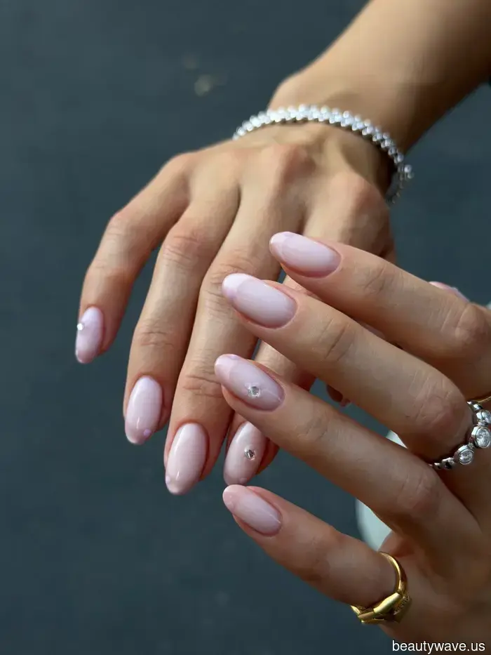 French tips remain a timeless classic, but these late-summer variations are chic upgrades for the it-girl.