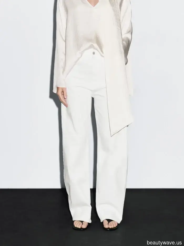 5 Trendy Color Combinations Scandi Women Are Frequently Wearing Right Now