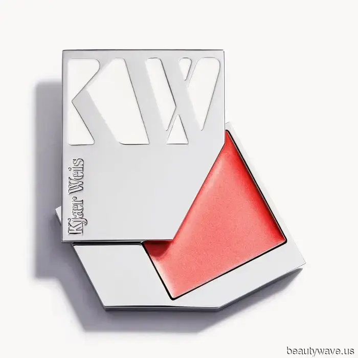 Copenhagen is the perfect destination for a minimalist beauty experience—two fashion-forward women share their insider recommendations.