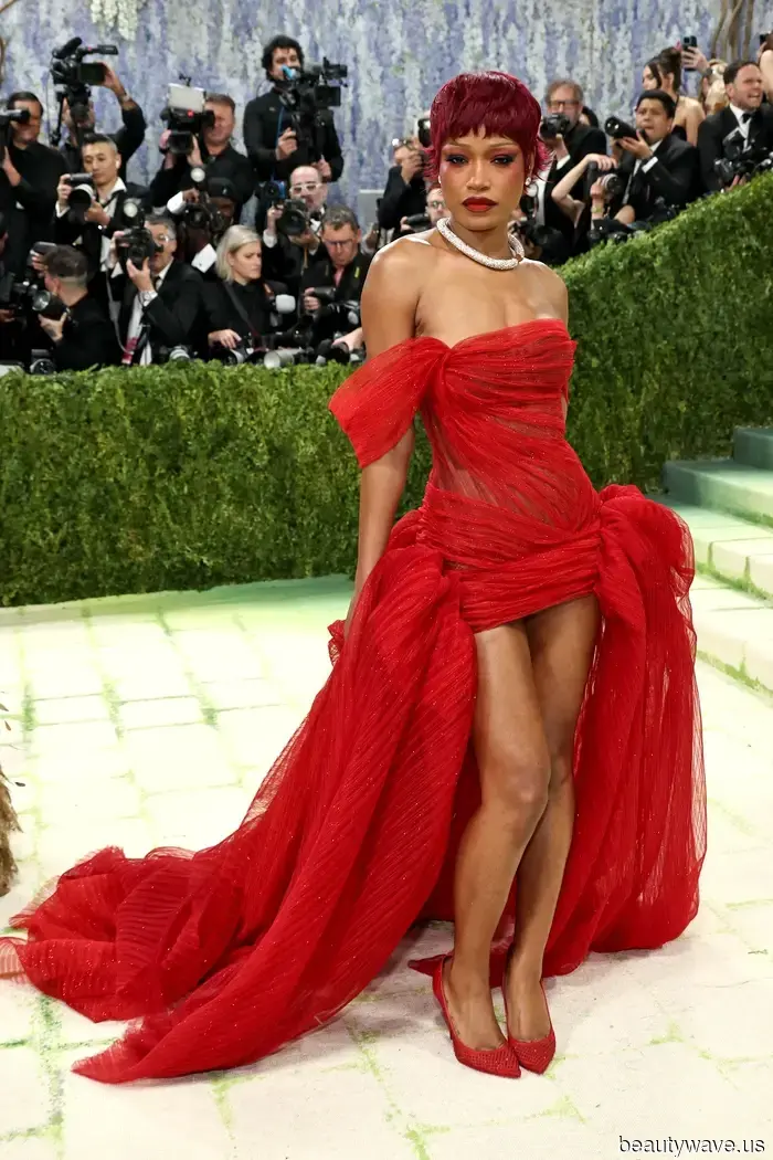The 2026 Met Gala Red Carpet Outfits That Took Our Breath Away