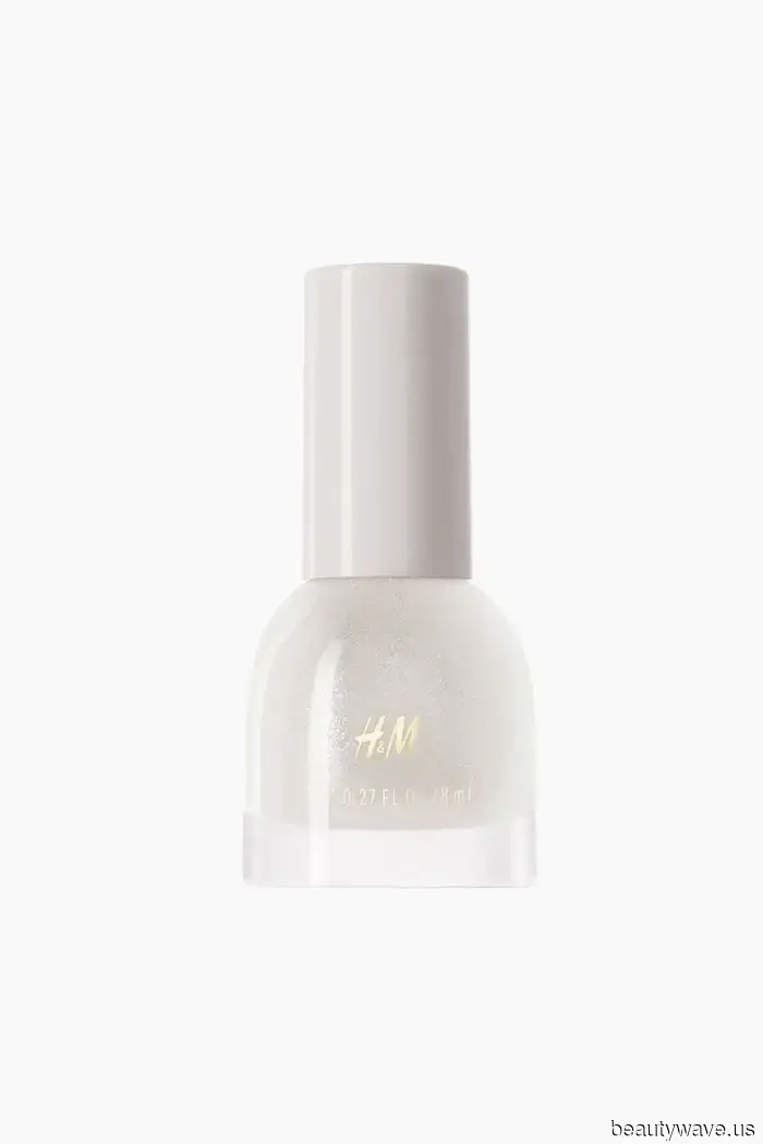 Believe Me: You Can't Miss with This Stylish Pedicure Trend for the Celebration Season.