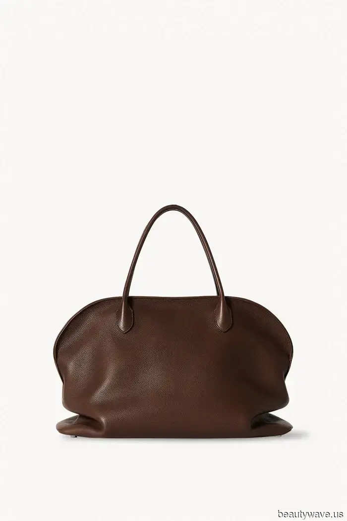 Le persone alla moda hanno dichiarato questa la borsa Row, l'acquisto cult della primavera—ed è ancora più chic della Margaux.
