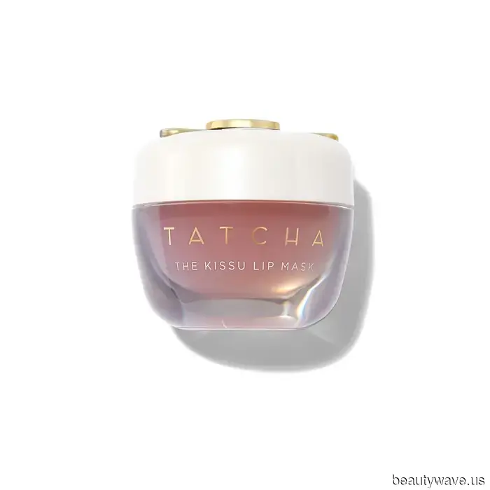 I've consulted with the experts—these 7 skincare trends will shape 2026.