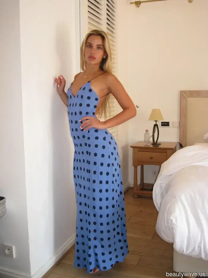 Tassels! Draping! '90s Jeans! A Fashionista's Guide to Dressing for Formula 1.