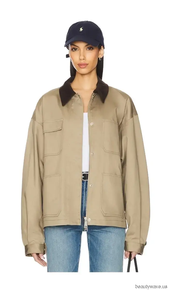 BRB, sto aggiungendo i look del tour Off-Duty di Lana Del Rey al mio mood board