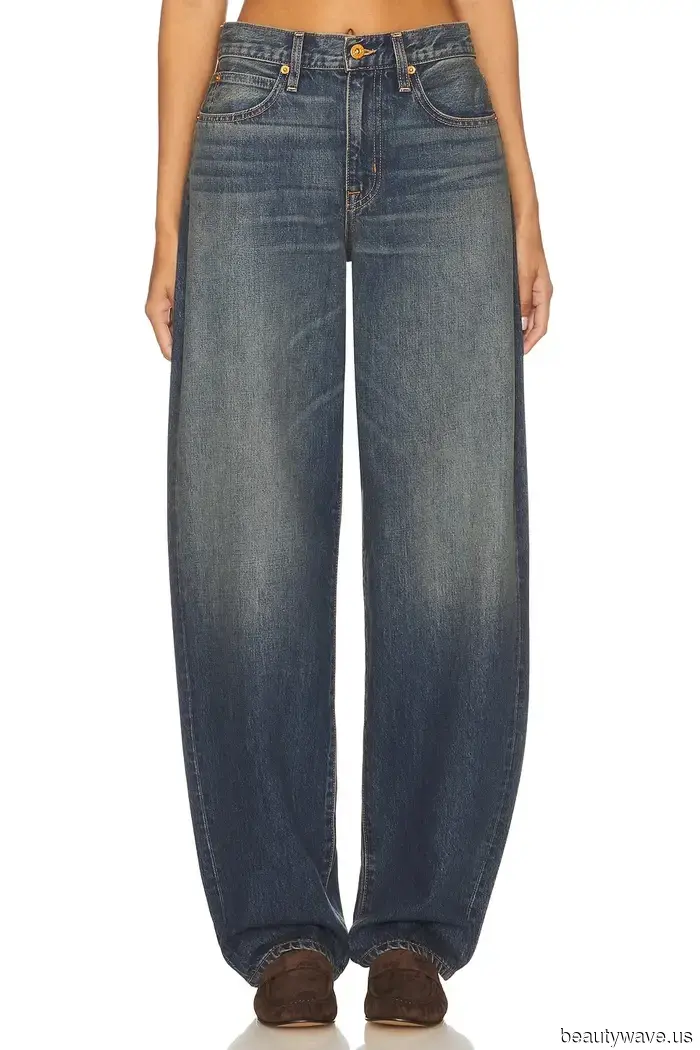 Está bien, quedan menos de 24 horas para aprovechar la venta en todo el sitio de Revolve&mdash;11 artículos que deberías considerar.