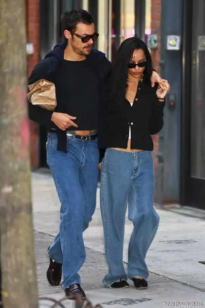Gesichtet bei Zo&euml; Kravitz bei einem Spaziergang mit Harry Styles: Der Denim-Trend der It-Girls im Herbst 2025