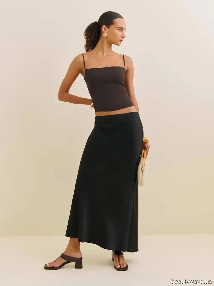 Reformation's Summer Sale is now offering 50% off—23 items to check out before it concludes.