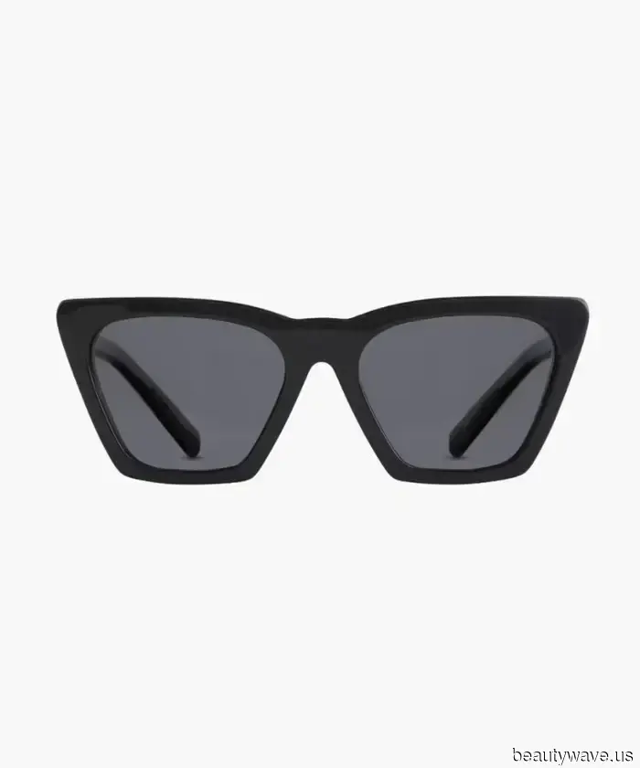 Here's How to Wear Leggings on Days You Want to Skip Jeans.