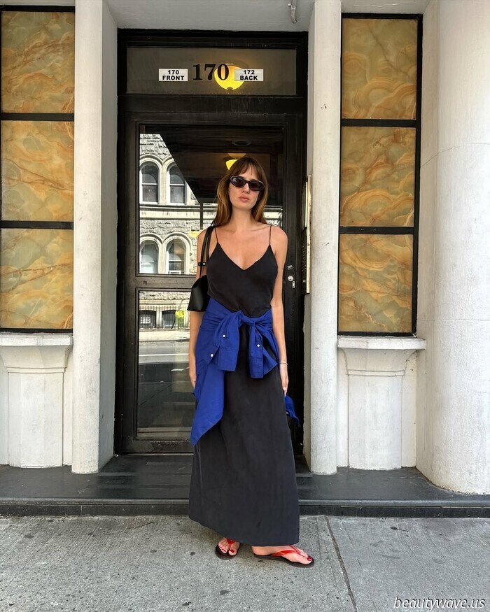 Apologies, Black Flip Flops—The Stylish Dressers I Know Are Embracing This "Incorrect" Shade for Summer.
