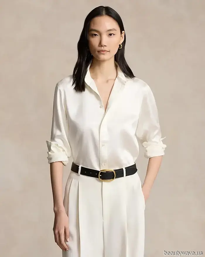 Il completo pantaloni e top elevato che sto copiando da persone a Parigi e NYC che non è una maglietta e jeans