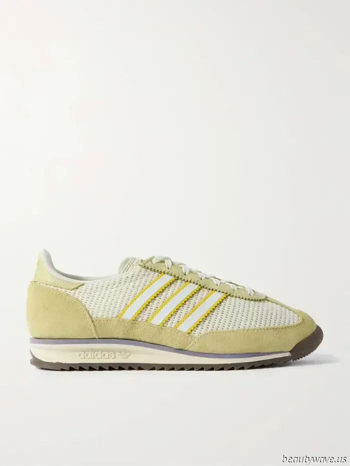 Confirmed: This Is the Sneaker Color That Fashion Enthusiasts Are Replacing Their White Pairs With.