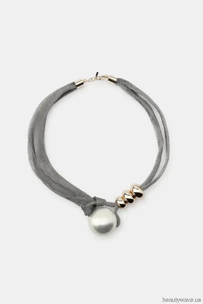 Доверьтесь мне&mdash;эти 36 стильных новинок обуви и аксессуаров Zara распродадутся к концу месяца