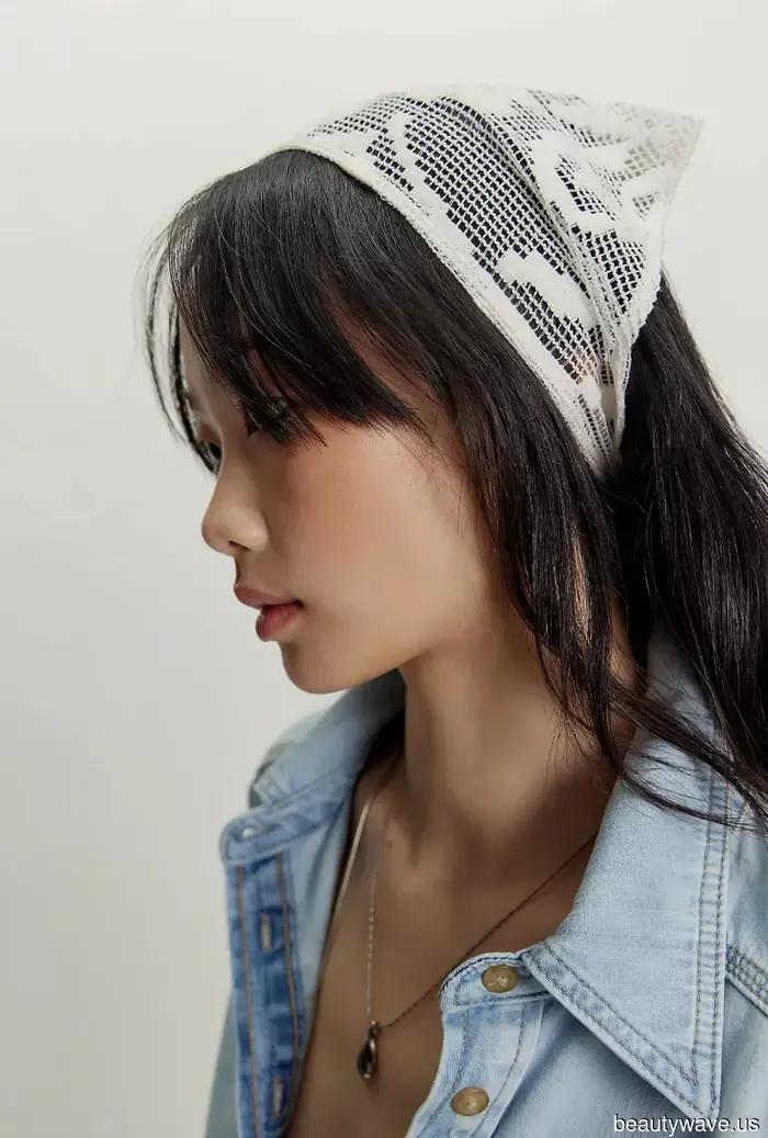 It’s still April, yet here are 7 summer micro trends that fashion enthusiasts are already sporting.