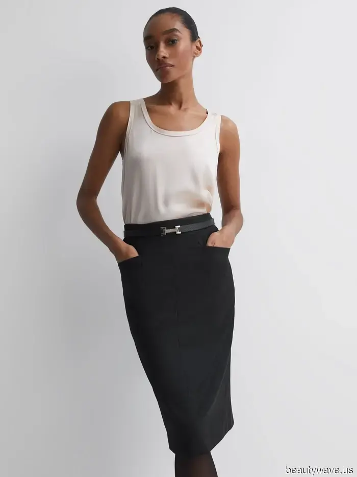 I realize I can't be Zoë Kravitz, but I can certainly emulate her style—here are 6 autumn outfits I'm rushing to replicate.