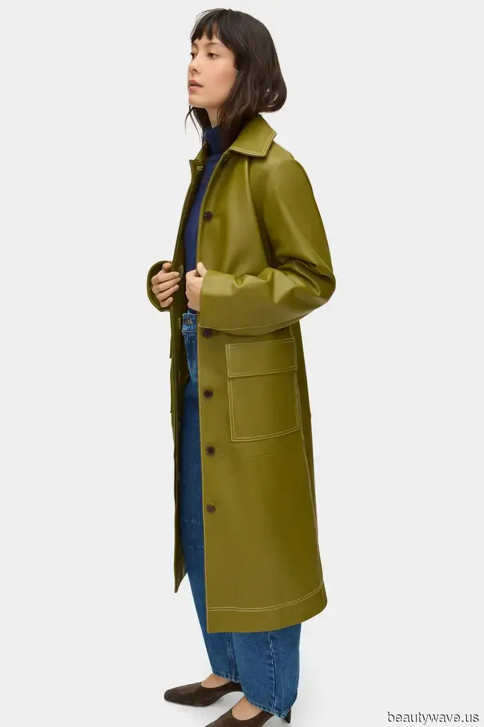 It's a fact: Stylish women in London, Paris, and NYC are currently donning jackets in these trendy colors.