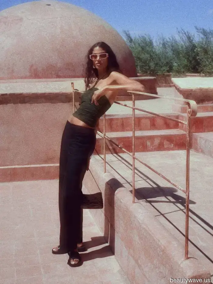 Sé que eres una persona de moda genial si estas 32 piezas de primavera de Reformation están en tu carrito.