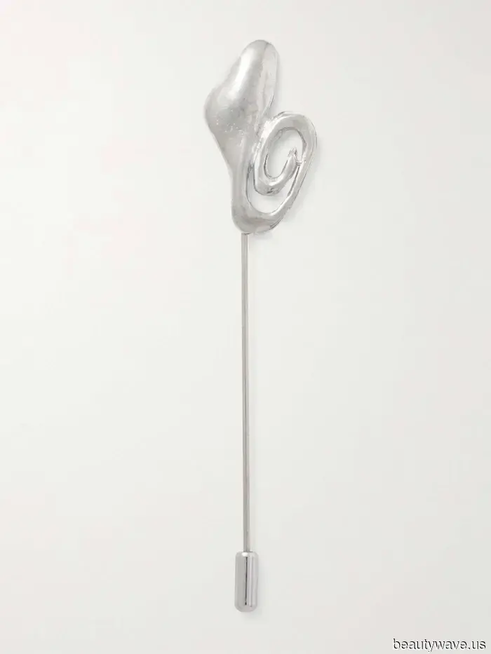 Pinterest has announced three fashion trends that are likely to go viral in 2026.