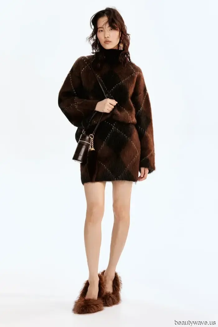 H&M has discreetly released all the key knitwear trends—I anticipate that these 5 items will be the first to sell out.