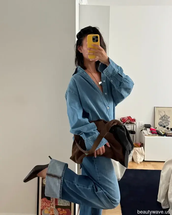 I Named the Cuffed-Jeans Trend—7 Shoes That Fashion Enthusiasts Are Pairing with the Stylish Denim Look