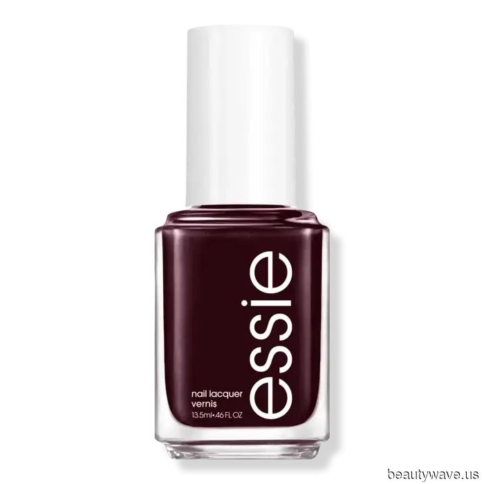 As noted by Manicurists and my Instagram feed, Mixed Berry Nails are set to be the trendiest look for hands this spring.