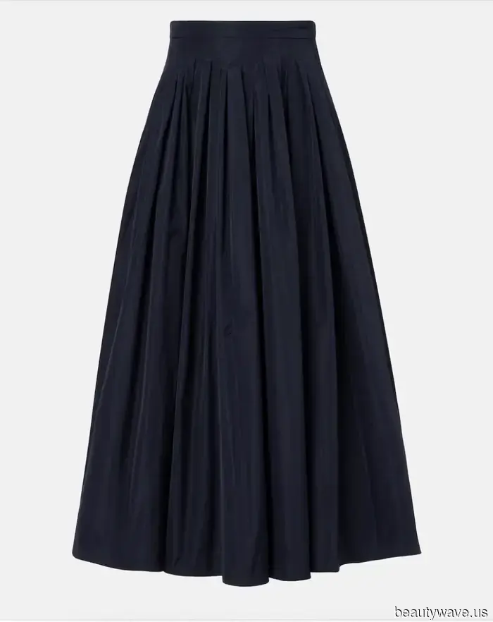 I'm Opting for Casual Elegance This Summer—5 Subtle Yet Chic Evening Looks I'm Imitating