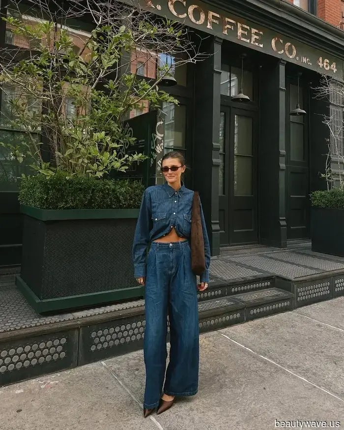 This Outdated Denim Combination is Suddenly the Most Stylish Way to Wear Jeans for Fall 2025.