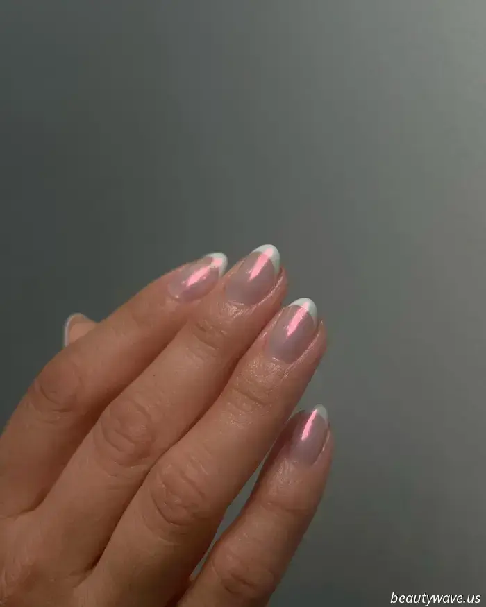 Es ist Zeit für eine neue Maniküre — „Chiffon“-Nägel sind offiziell die schickste Variante klassischer Neutraltöne.