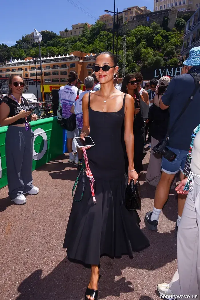 Eine neue Generation von WAGs definiert den Stil in der Sportarena neu.