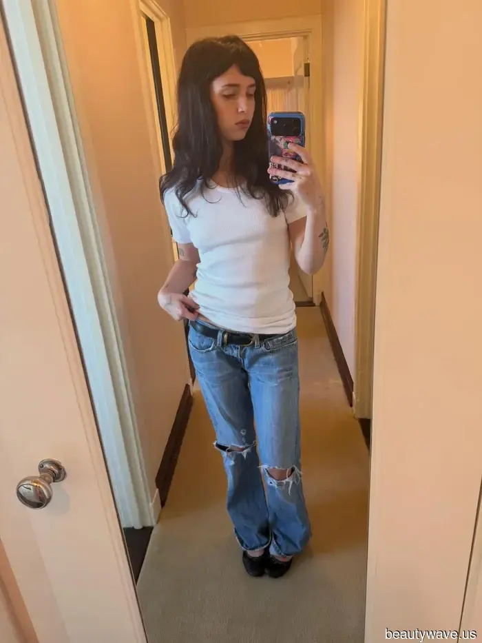 Salva Questo&mdash;10 Outfit di Celebrità della Gen Z che Urlano Stile