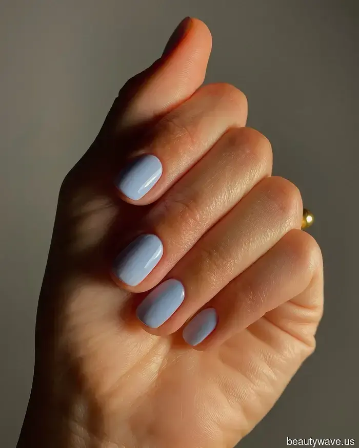 Neutrale Nägel kommen niemals aus der Mode&mdash;Diese 8 zeitlosen Farbtöne sind der Beweis