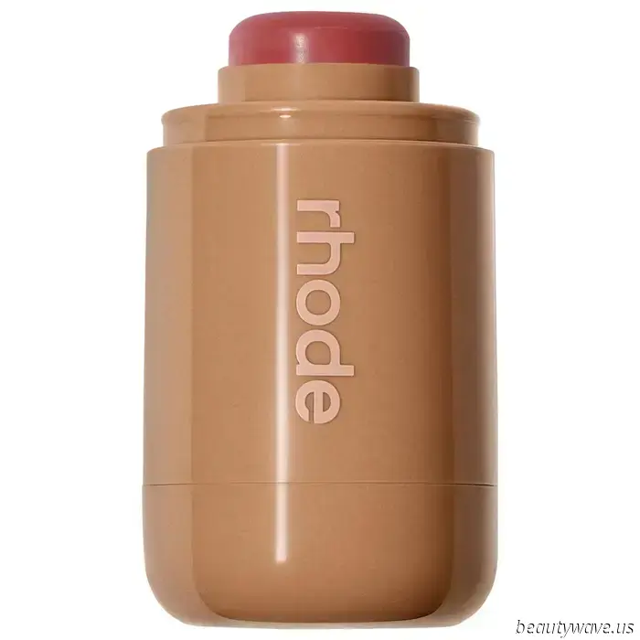 Notify the Group Chat: Hailey Bieber has just released Rhode's Birthday Edit, and it's even more impressive than I expected.