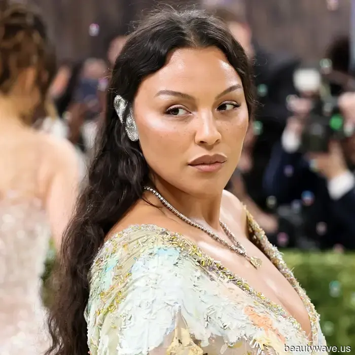 "Rebellious. Alluring. Bare Skin!" All the Exclusive Insights on Paloma Elsesser's 2026 Met Gala Ensemble