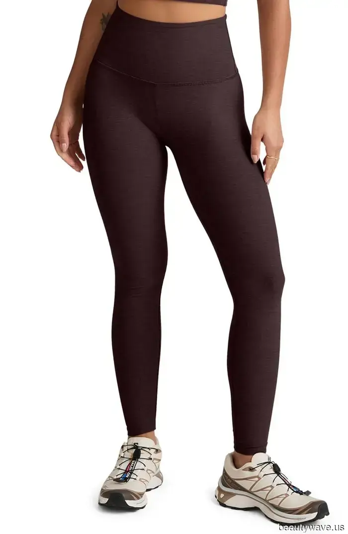 Ich bin Mode-Redakteurin&mdash;das sind die unauffälligen Uggs, die ich den ganzen Winter über mit Leggings tragen werde.