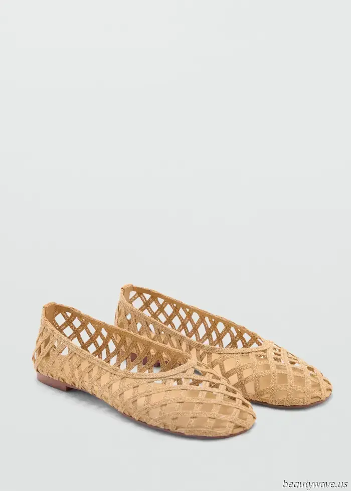 These $60 flats that everyone will pair with shorts are on the verge of going viral.