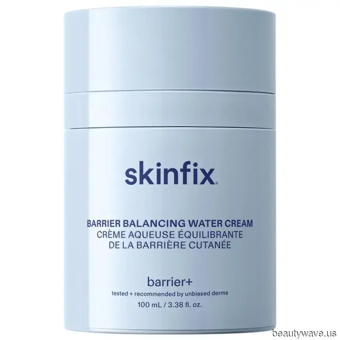 I persuaded three of my colleagues to purchase this jelly moisturizer before 10 A.M.—it's really that impressive.