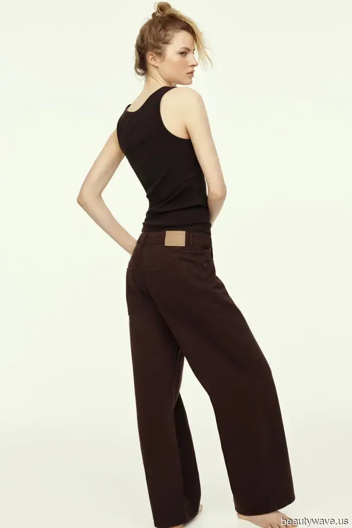 Nein, nicht Blue Jeans&mdash;die elegante Denim-Farbe, die leise die Garderoben in London und NYC erobert.