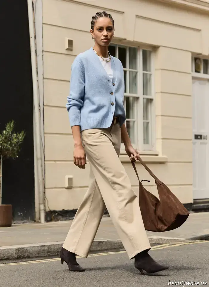 I jeans basici non sono fuori moda, ma questa tendenza in denim sembra decisamente più da 2025.