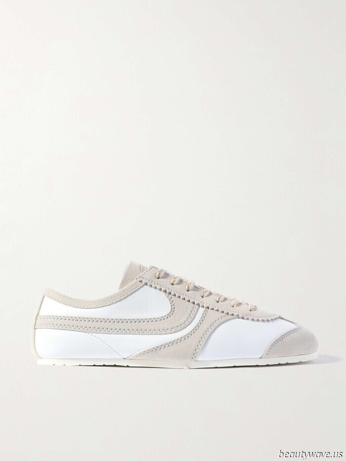 I wouldn’t categorize flip flops as “chic”—here are six summer shoe options that I would definitely consider chic.