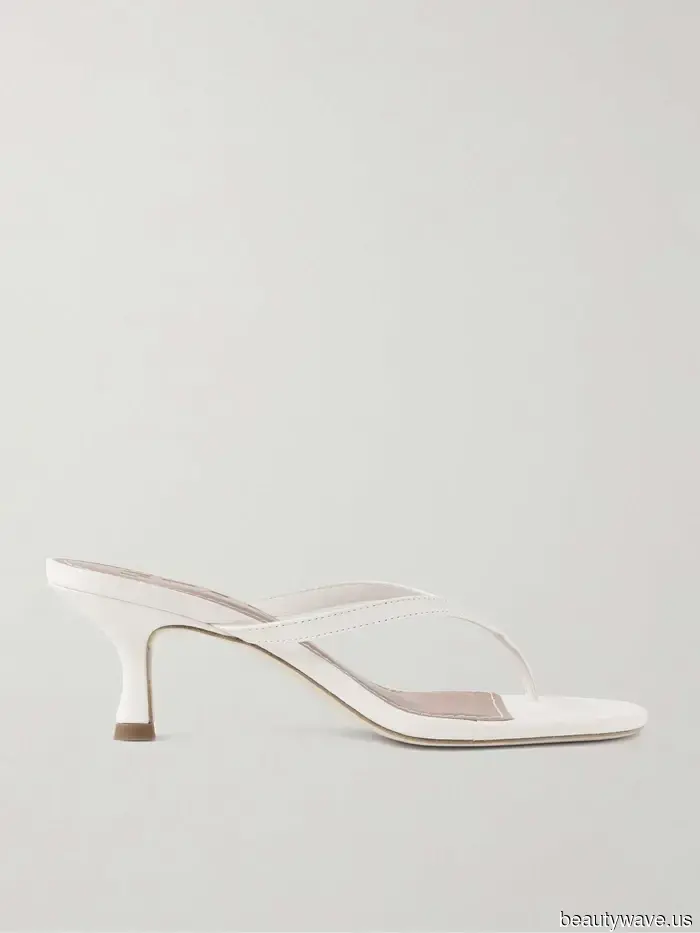 Dieses coole Mädchenkleid und die Schuhkombination aus den 90ern sind diesen Sommer so zurück.