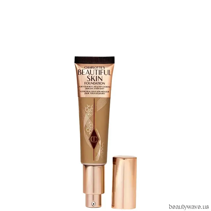 Es gibt einen Grund, warum ich bereits auf meiner dritten Tube dieses glow-boosting Kult-Foundations bin.