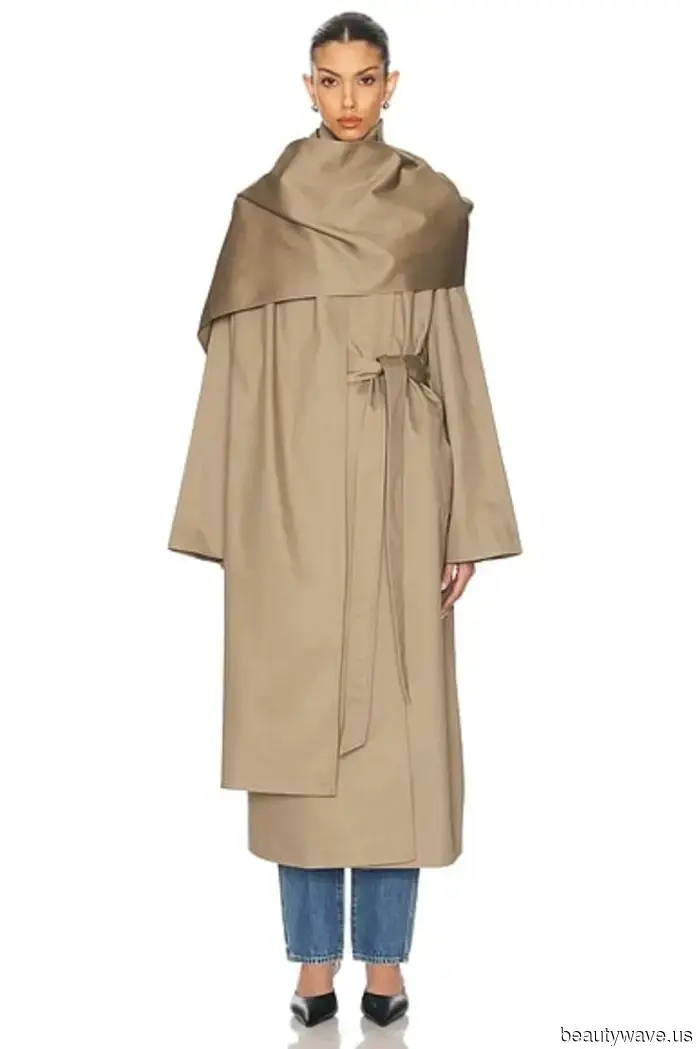 Это способ It-Girl носить нарядное платье днем.