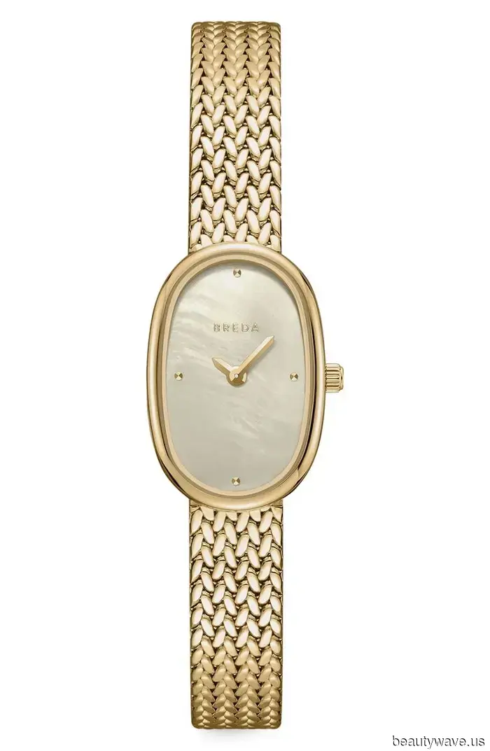 Alright, I'll take the plunge—here's a list of editor-approved gifts under $200 that moms will absolutely adore.