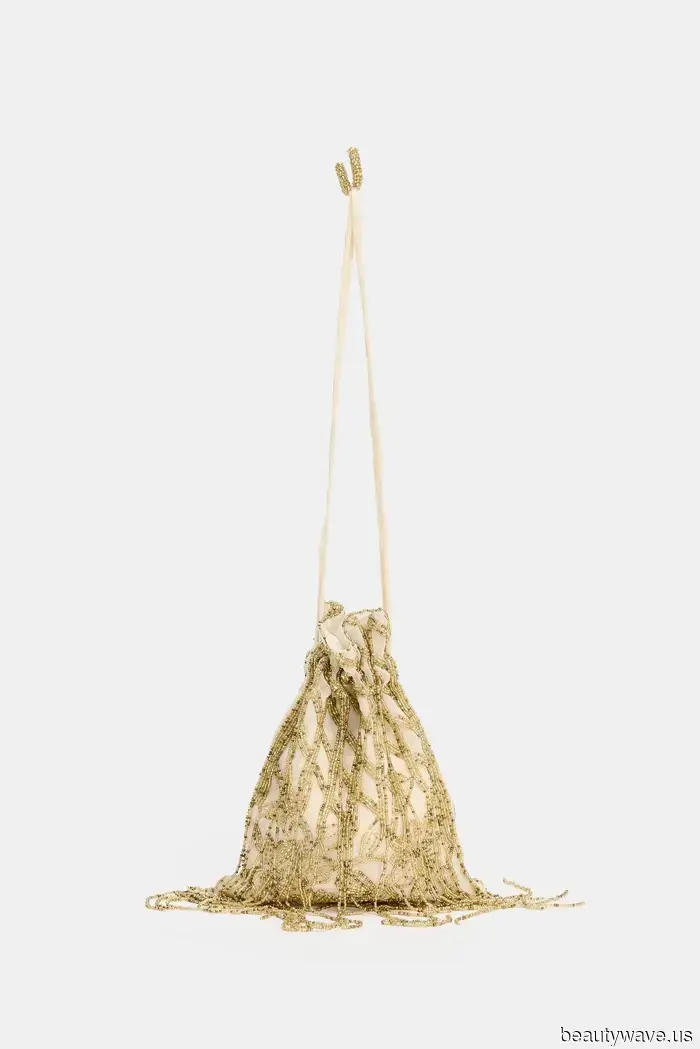 Not a Clutch—The Evening Bag Has Been Revamped to Reflect This It Girl Trend for 2026.